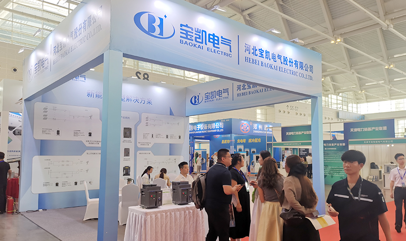 暴击行业天花板！jinnianhui今年会电气硬核技术亮相天津清洁能源展，引央视记者及能源产业巨头现场“挖宝”